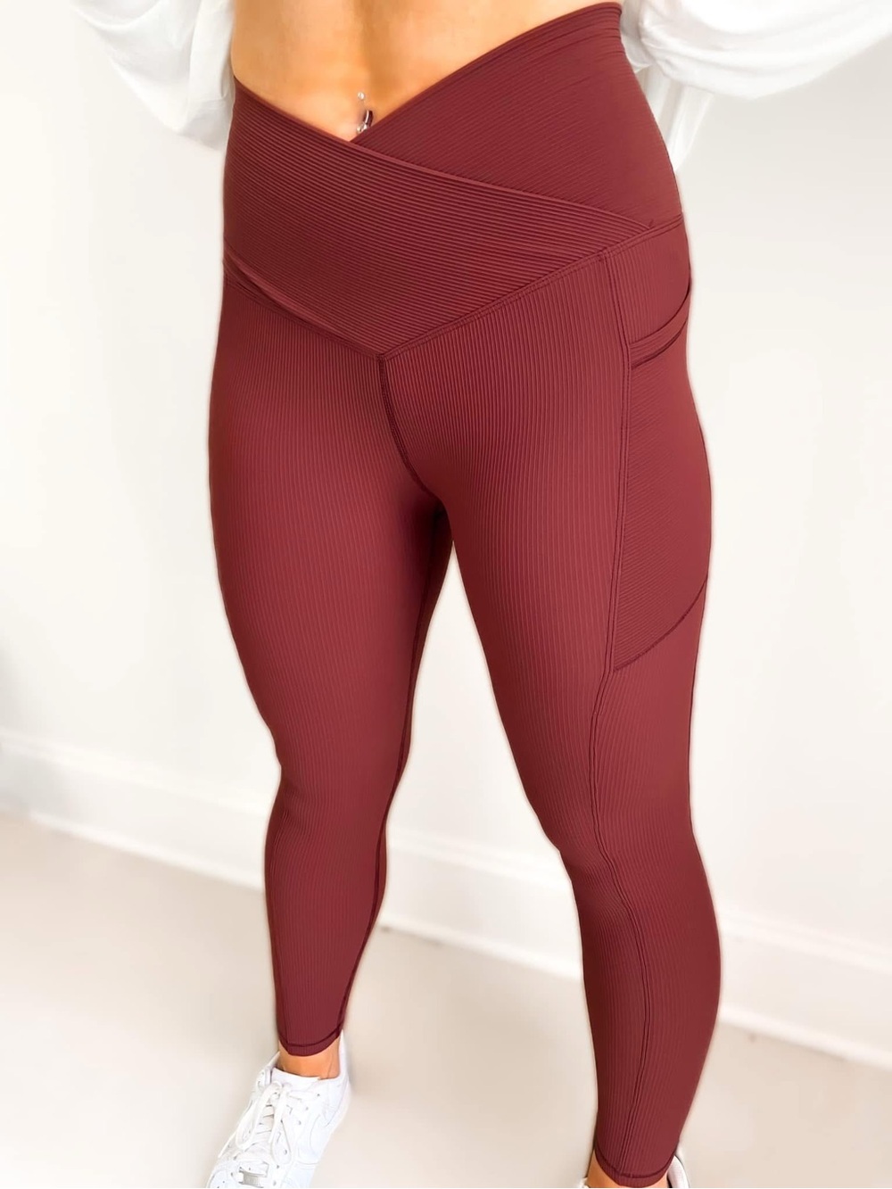 Max Sculpt Tummy Control + Compression Ribbed Leggings in Burgundy | Size Small